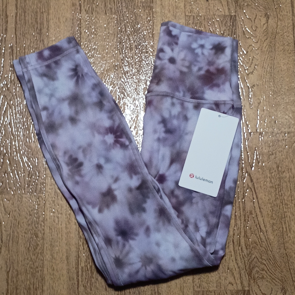 NWT Lululemon High Rise Leggings 25" - Meadow Haze Pink Multi - Picture 5 of 6